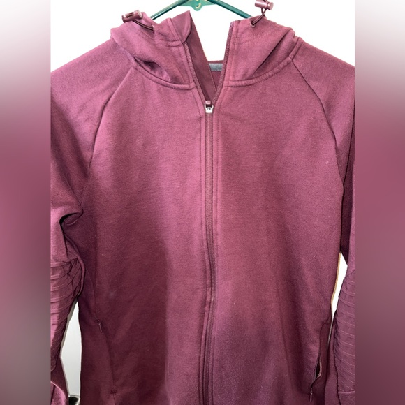 Avia Flex Tech Jacket in Burgundy - Picture 6 of 8